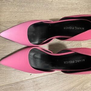 Marc Fisher Pink Pointed Toe Heels size 8.5